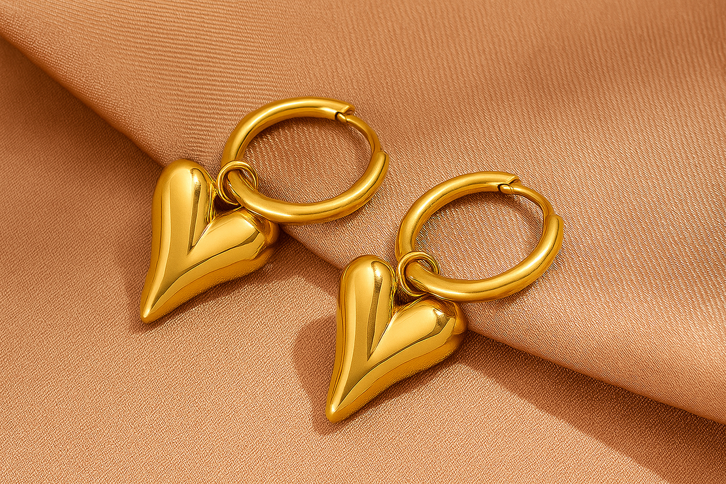 Gold-Plated Anti Tarnish Heart Themed Jewellery Set