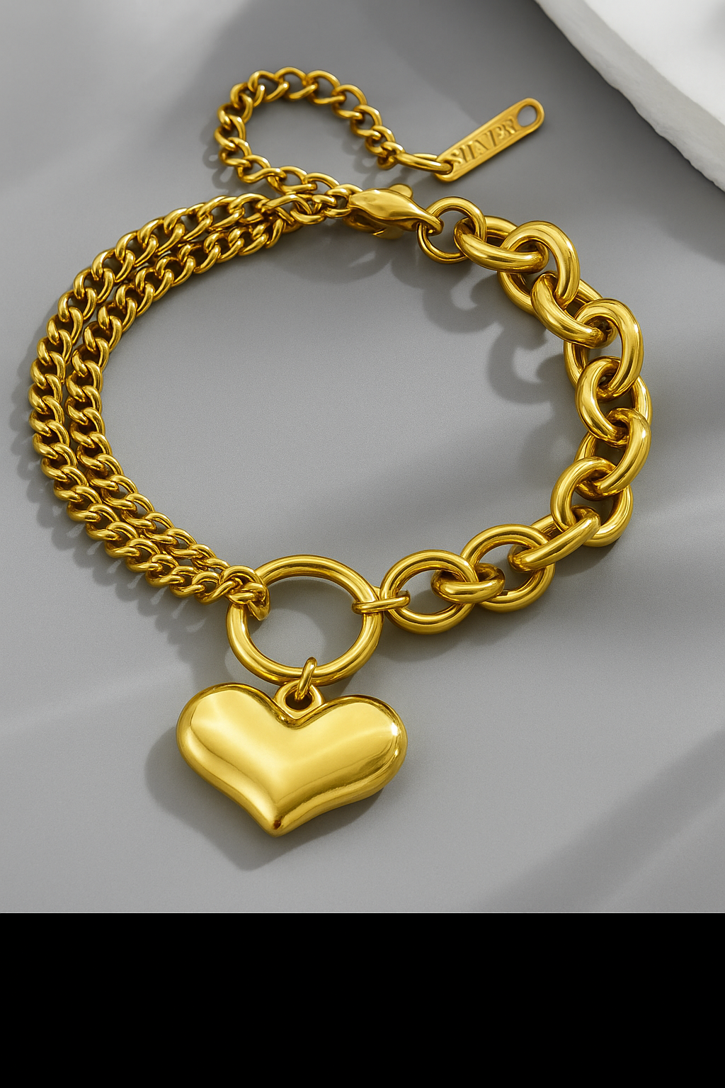 Gold-Plated Anti Tarnish Heart Themed Charm Bracelet